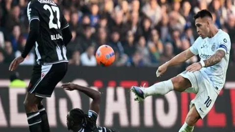 上海媒体凌晨4时传噩耗：国足前景不明，伊万科维奇遭遇考验